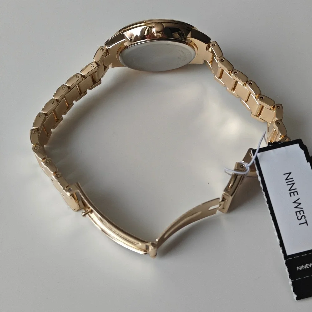 Nine West Womens Gold-Tone Bracelet Watch Black Dial Minimalist‎ New With Tags
